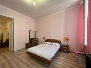 Гостиница Агни Санкт-Петербург Четырехкомнатная квартира с отдельным входом Невский 90-7