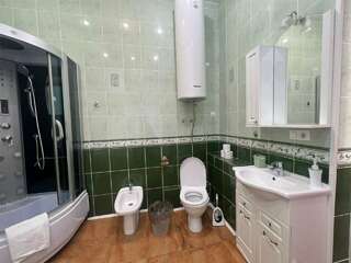 Гостиница Агни Санкт-Петербург Четырехкомнатная квартира с отдельным входом Невский 90-9